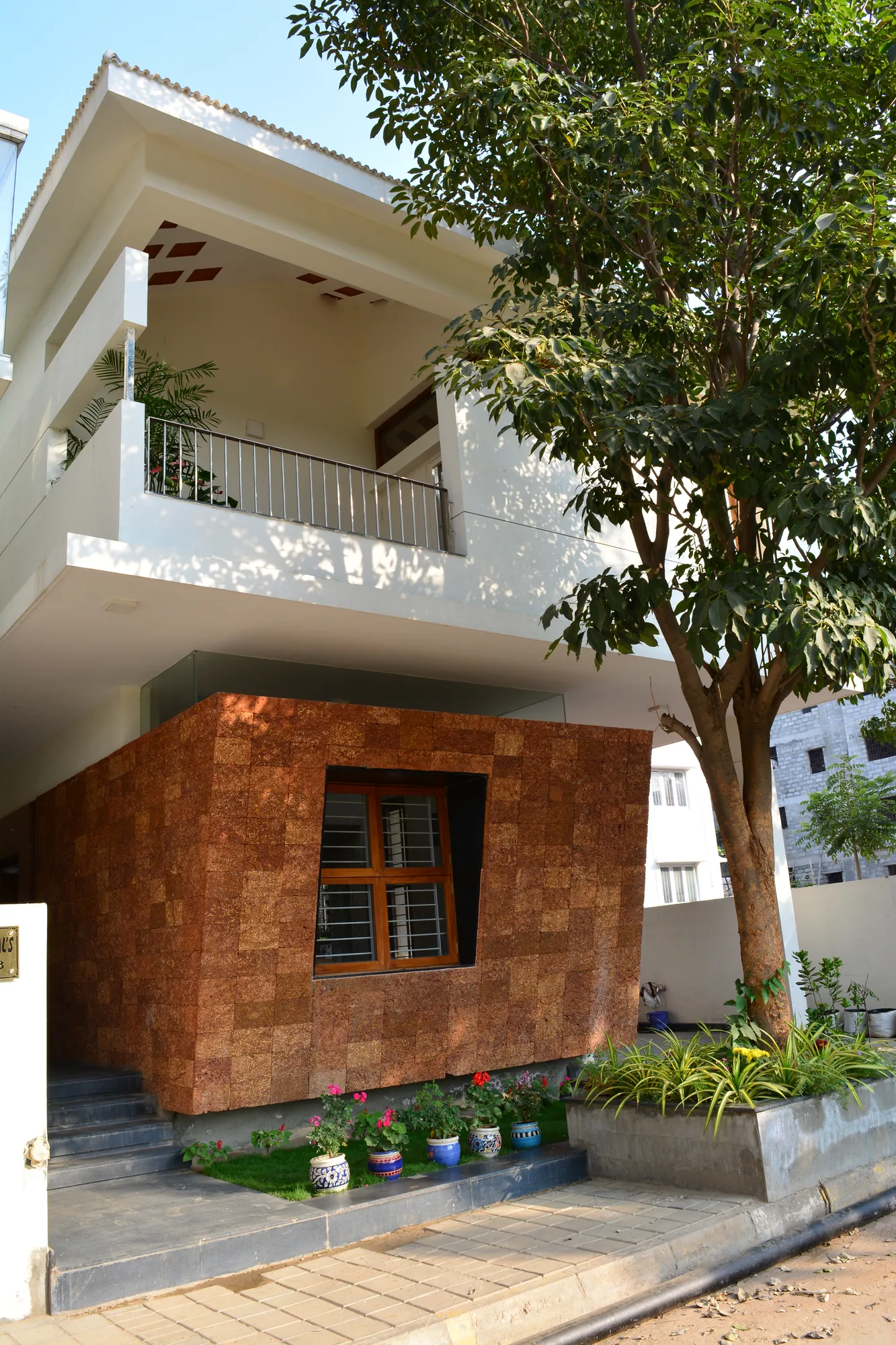 Ramkrishna Residence, photograph 1